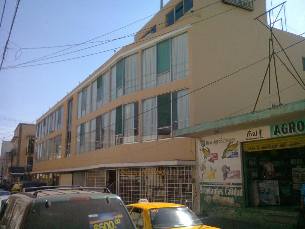 Hotel Ibarra 테픽 외부 사진